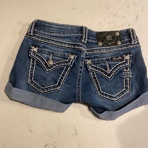 Miss me shorts: size 26